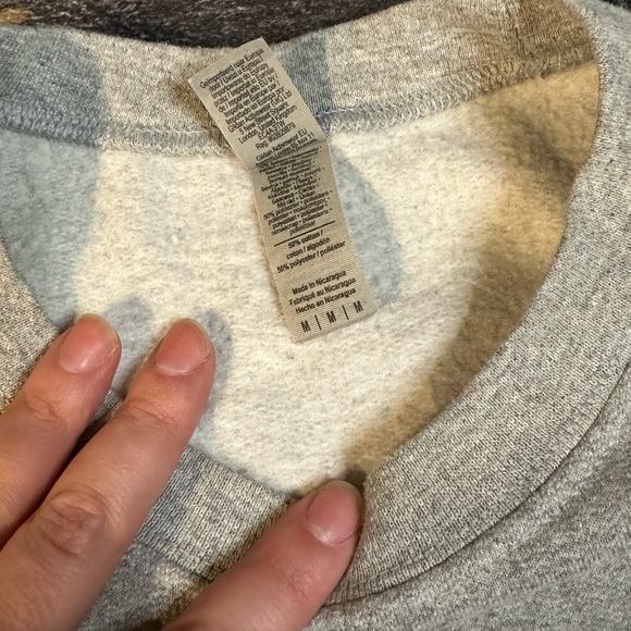Taylor Swift Gray Sweater - The Eras Tour Medium - Picture 5 of 5
